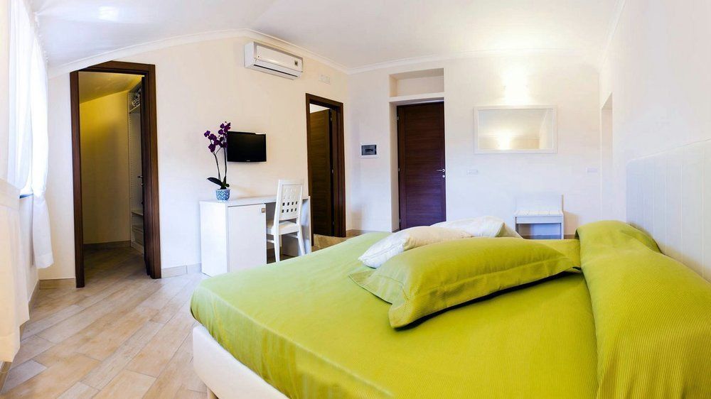 サンタニェッロ Back To Sorrento Bed & Breakfast エクステリア 写真